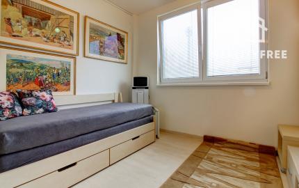 NOVINKA - garsónka, kompletne zariadená  - ROVINKA