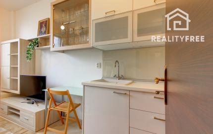 NOVINKA - 1 izbový byt, kompletne zariadený  - ROVINKA