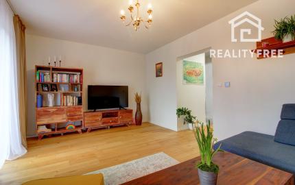 Na predaj 4- izbový rodinný dom so záhradkou vo Hviezdoslavove