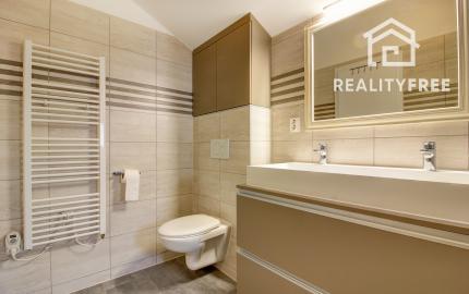 Na predaj 4- izbový rodinný dom so záhradkou vo Hviezdoslavove