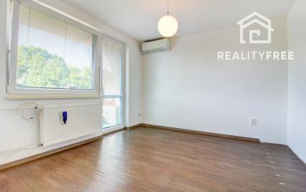 Na predaj: 3izbový byt s garážou a záhradou , Šamorín-Mliečno