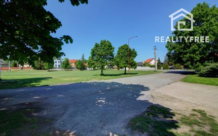 Na predaj: 3izbový byt s garážou a záhradou , Šamorín-Mliečno