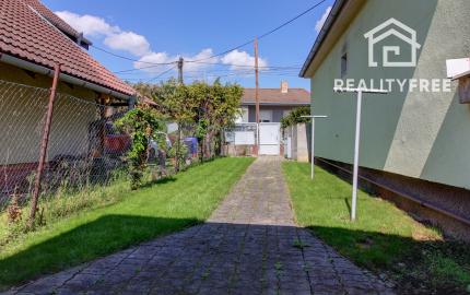Na predaj 1- izbový záhradný dom TINY HOUSE v Eliášovciach na 126 m² pozemku
