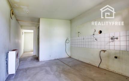 Na predaj 1- izbový záhradný dom TINY HOUSE v Eliášovciach na 126 m² pozemku