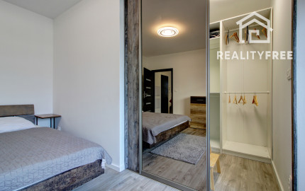 Na prenájom: 2-i byt s terasou, loggiou, bazénom a parkovaním v Rovinke