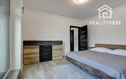 Na prenájom: 2-i byt s terasou, loggiou, bazénom a parkovaním v Rovinke