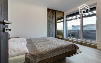 Na prenájom: 2-i byt s terasou, loggiou, bazénom a parkovaním v Rovinke