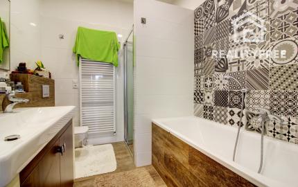 Na prenájom 4 izbový rodinný dom s garážou v Podunajských Biskupiciach