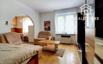 Na predaj: 2 izbový byt 52 m², Školská,  Šamorín