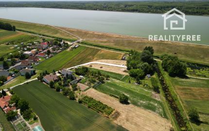 Na predaj stavebné pozemky v obci Baka, okr. Dun.Streda