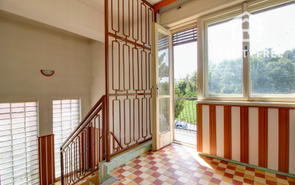 Na predaj: 4 izbový rodinný dom na pozemku 481 m², obec Dobrohošť