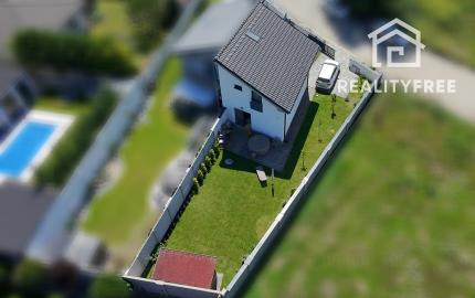 Na predaj rodinný dom na hranici Rovinky, Dunajskej Lužnej a prírody