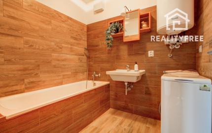 Rezervované- Moderný 2-izbový byt s balkónom, pivnicou a vlastným parkovaním v Green Village, Dunajská Lužná