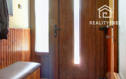 Na predaj: 3izbový rodinný dom s garážou , pozemok 757 m² - Kvetoslavov