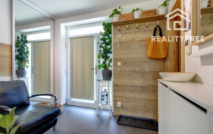 REZERVOVANÉ - Na predaj štýlový 4i RD v Rovinke