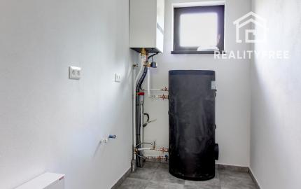 Na predaj: 4izbový rodinný dom – Šamorín-Bučuháza,  stav nadštandard