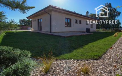 Na predaj: 4izbový rodinný dom – Šamorín-Bučuháza,  stav nadštandard