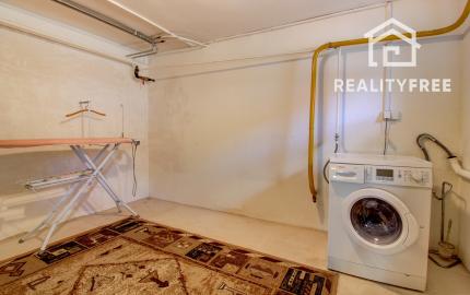 Predaj 5-izbového rodinného domu s pivnicou a krásnou záhradou – Veľká Paka