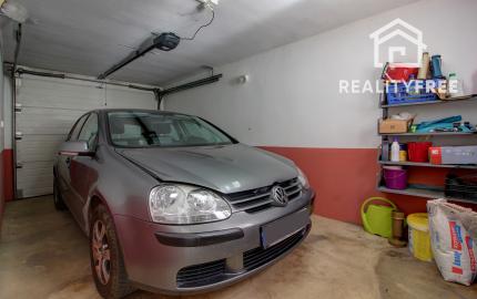 Predaj 5-izbového rodinného domu s pivnicou a krásnou záhradou – Veľká Paka