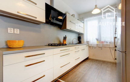 Samostatne stojaci 4i rodinný dom ÚP 110m² v obci Láb, pozemok 286 m²