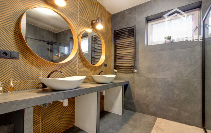 Samostatne stojaci 4i rodinný dom ÚP 110m² v obci Láb, pozemok 286 m²