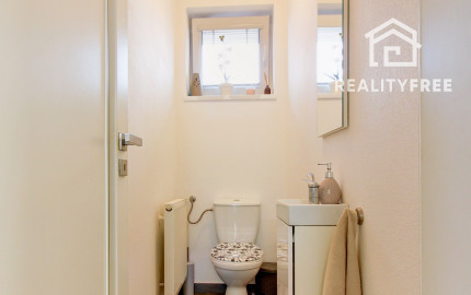 Samostatne stojaci 4i rodinný dom ÚP 110m² v obci Láb, pozemok 286 m²