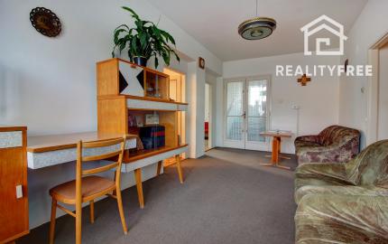 Na predaj 5-izbový rodinný dom s garážou na 954 m² pozemku - Kvetoslavov