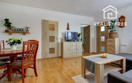 Na predaj 5-izbový rodinný dom s garážou na 954 m² pozemku - Kvetoslavov