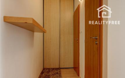 Klimatizovaný, zariadený 3-izbový byt s dvoma loggiami – BA Petržalka, Osuského ulica