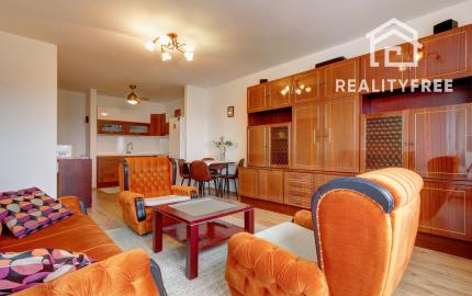 Na prenájom 2i byt v Rovinke s parkovacím státím