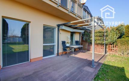 Na predaj priestranný 164 m² 4-i. RD s garážou Rovinka – Jasná ul.