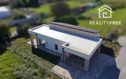 Na predaj: 4izbový rodinný dom kolaudovaný – Šamorín-Bučuháza,  stav štandard