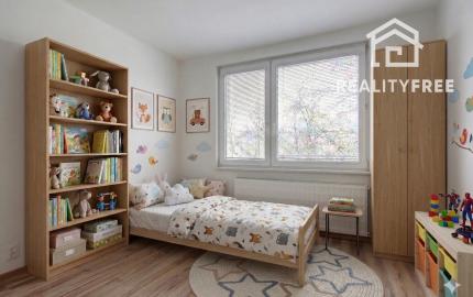 Na predaj 3 izbový, zrekonštruovaný byt v Komárne, ulica Damjanichova