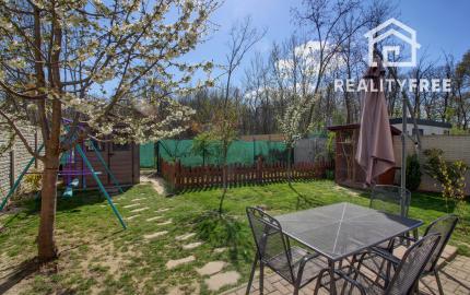 ELEGANTNÝ MEZANÍN SO ZÁHRADOU MILOSLAVOV – ALŽBETIN DVOR