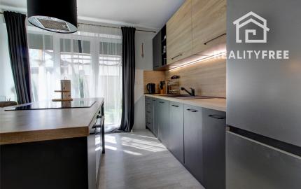 ELEGANTNÝ MEZANÍN SO ZÁHRADOU MILOSLAVOV – ALŽBETIN DVOR