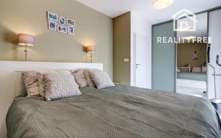 ELEGANTNÝ MEZANÍN SO ZÁHRADOU MILOSLAVOV – ALŽBETIN DVOR