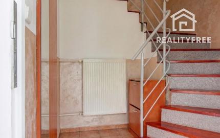 Na predaj: Viacgeneračný 7i rodinný dom na pozemku 2533 m² – Štvrtok na Ostrove