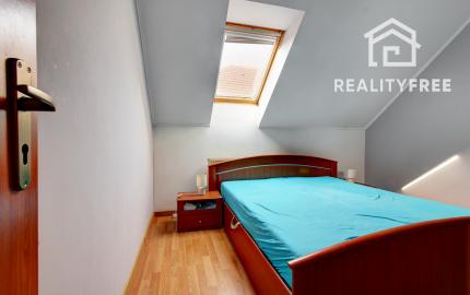 Na predaj: Viacgeneračný 7i rodinný dom na pozemku 2533 m² – Štvrtok na Ostrove