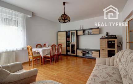 Na predaj: Viacgeneračný 7i rodinný dom na pozemku 2533 m² – Štvrtok na Ostrove