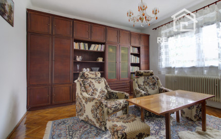 Na predaj: 3izbový rodinný dom s garážou , pozemok 800 m² - Horný Bar