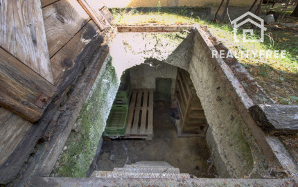 Na predaj: 3izbový rodinný dom s garážou , pozemok 800 m² - Horný Bar
