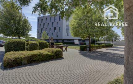 Na predaj: Nadštandardný 75,1 m² 2-izbový byt v Ružinove s terasou a s parkovacími miestami