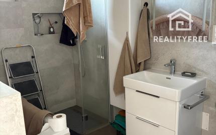 Na prenájom moderný 3-izbový rodinný dom so záhradou – Rovinka