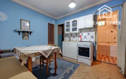 Na predaj rodinný dom na pozemku 904 m² (šírka 24 m) s kompletnými sieťami – Hrubý Šúr