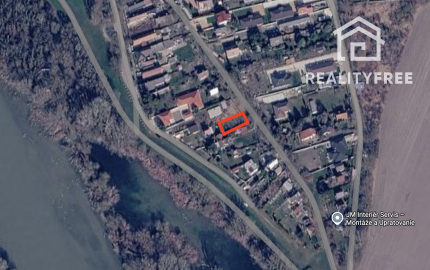 Slnečná záhrada (241 m²) s možnosťou výstavby chaty – Váš nový únik k Dunaju vo Vojke