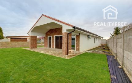 Na predaj: krásny 5izbový inteligentný rodinný dom v tichej lokalite, 15 min. od BA – Čakany,  stav nadštandard