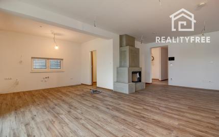 Na predaj: krásny 5izbový inteligentný rodinný dom v tichej lokalite, 15 min. od BA – Čakany,  stav nadštandard