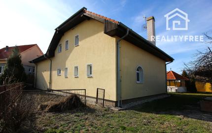 Na predaj: rodinný dom - penzión pre 10-20 osôb alebo viac