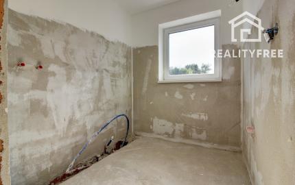 Na predaj skolaudovaný 4i RD s pozemkom 596 m² v Malej Pake.