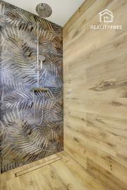 Na predaj priestranný 5-izbový rodinný dom s na 802 m² pozemku v pokojnej obci Macov